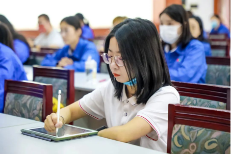 小小寫作課，生發大能量